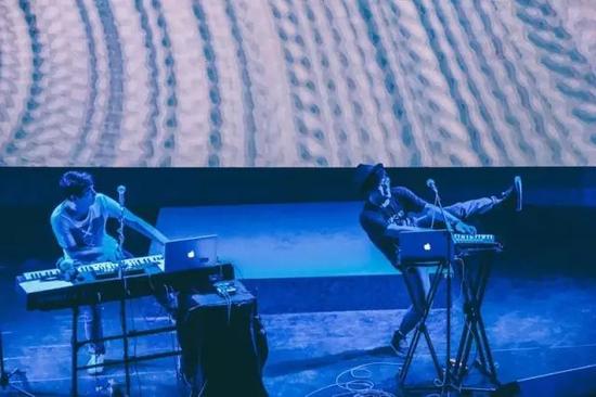 雷磊 不在此時(shí)看世界，獨(dú)立獨(dú)觀獨(dú)為的影視創(chuàng)作