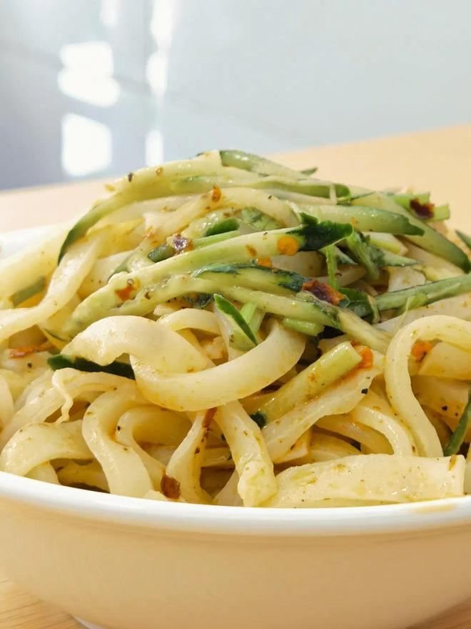 &ldquo;吃了十幾年&rdquo;|涼皮老店，陪你過夏天